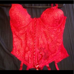 Red Lacey lingerie, size M, Never wore